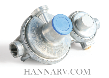 Camco Horizontal Two Stage Propane Regulator | 59332